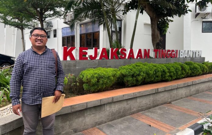 Pusat Studi Kebijakan, Konstitusi dan Pemerintahan (PUSTAKA) secara resmi melaporkan kerja sama pengelolaan air antara Perumda Tirta Benteng Kota Tangerang dan pengembang Ayodhya, PT Alfa Goldland Realty, ke Kejaksaan Tinggi (Kejati) Banten.