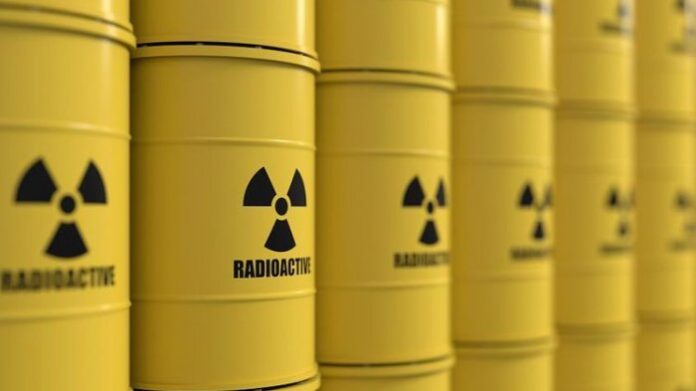 Dugaan pencemaran zat radioaktif yang dilakukan PT Peter Metal Technology (PMT), pabrik peleburan baja yang berlokasi di Kawasan Industri Cikande Modern, Kabupaten Serang.