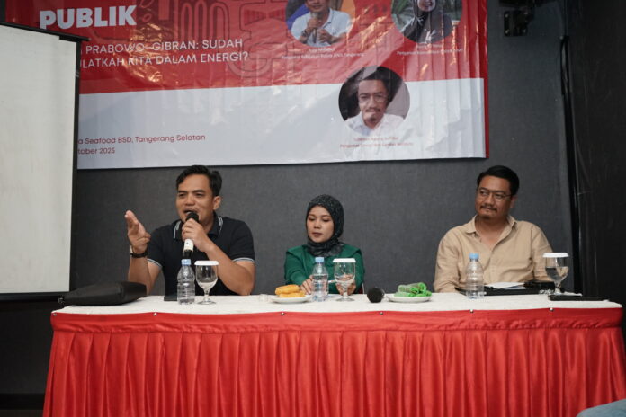 Diskusi publik bertajuk “Satu Tahun Prabowo–Gibran: Sudah Berdaulatkah Kita dalam Energi?” di Bumi Serpong Damai (BSD), Senin (13/10/2025).