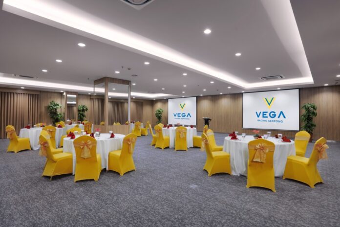 Menyelenggarakan rapat bisnis kini bisa dilakukan dengan gaya dan kenyamanan ekstra melalui paket “Meeting in Style” dari Vega Hotel Gading Serpong.