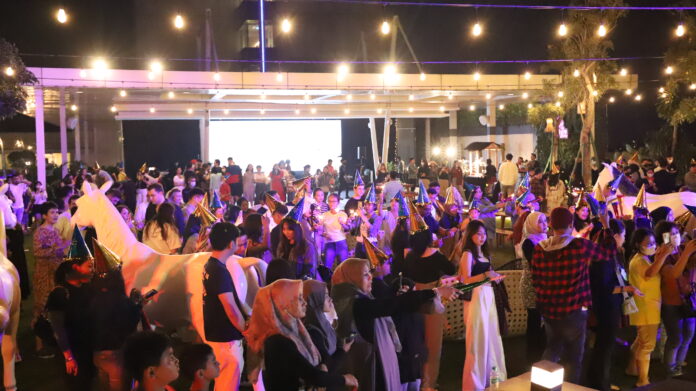 Pada libur Natal dan tahun baru ini, Novotel Tangerang menyuguhkan hidangan lezat yang dapat dinikmati bersama keluarga dan orang terdekat.