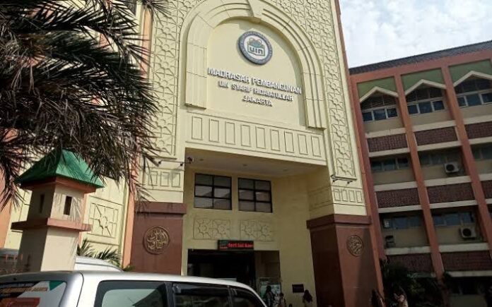 Gedung Madrasah Pembangunan UIN Syarif Hidayatullah Jakarta.